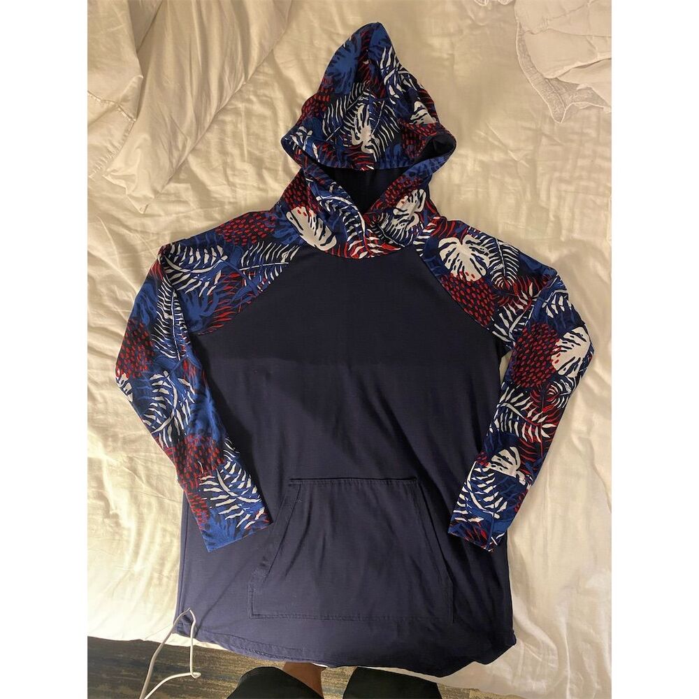 LuLaRoe‎ Amber Hoodie Women's M Blue Floral Pullover Hoodie Long Sleeve Casual